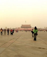 Площадь Небесного Спокойствия — Тяньаньмэнь